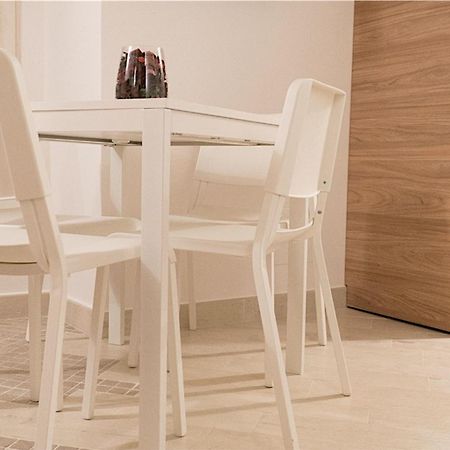 More Apartments Il Ferrarese Барі Екстер'єр фото
