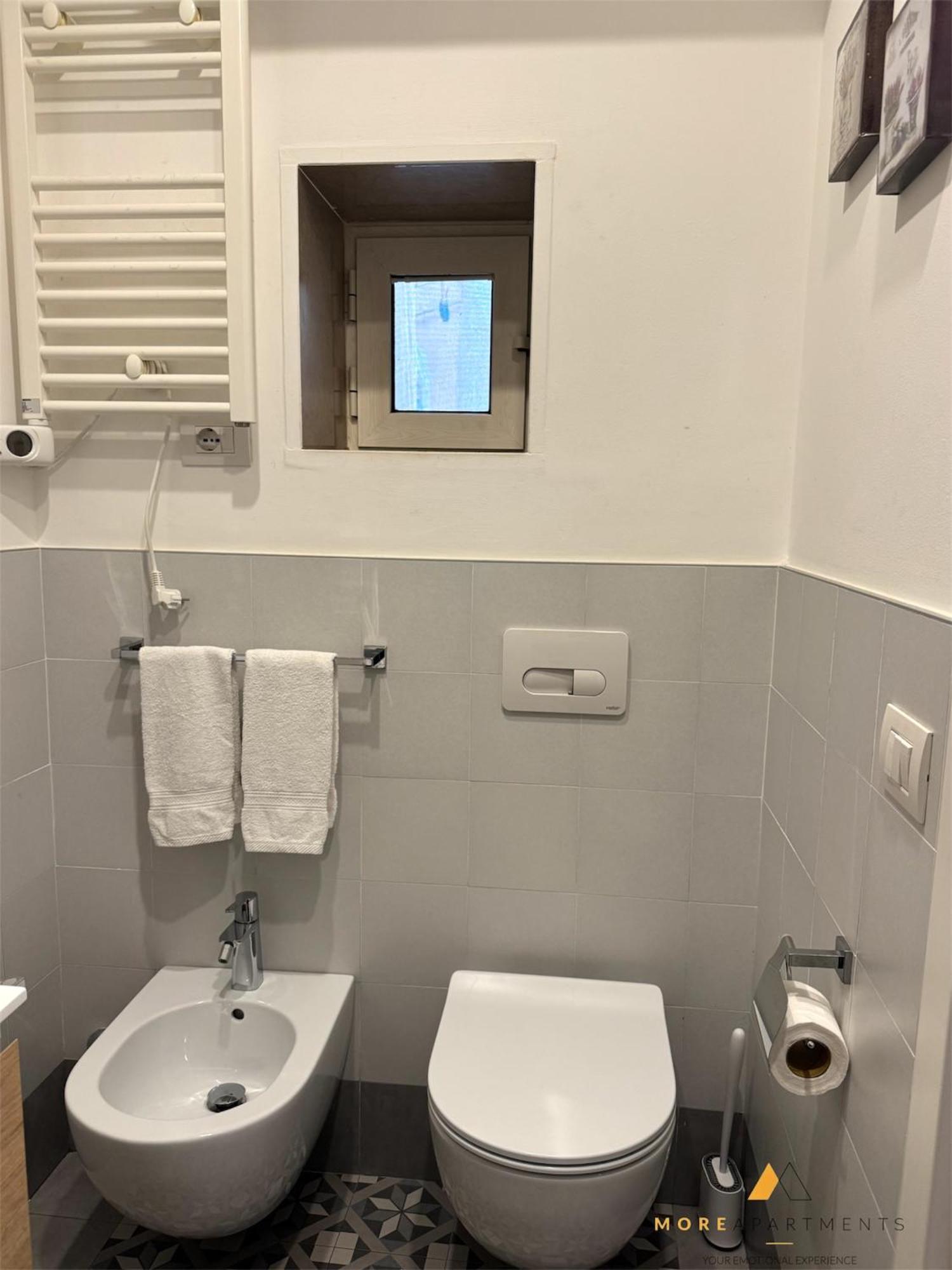 More Apartments Il Ferrarese Барі Екстер'єр фото