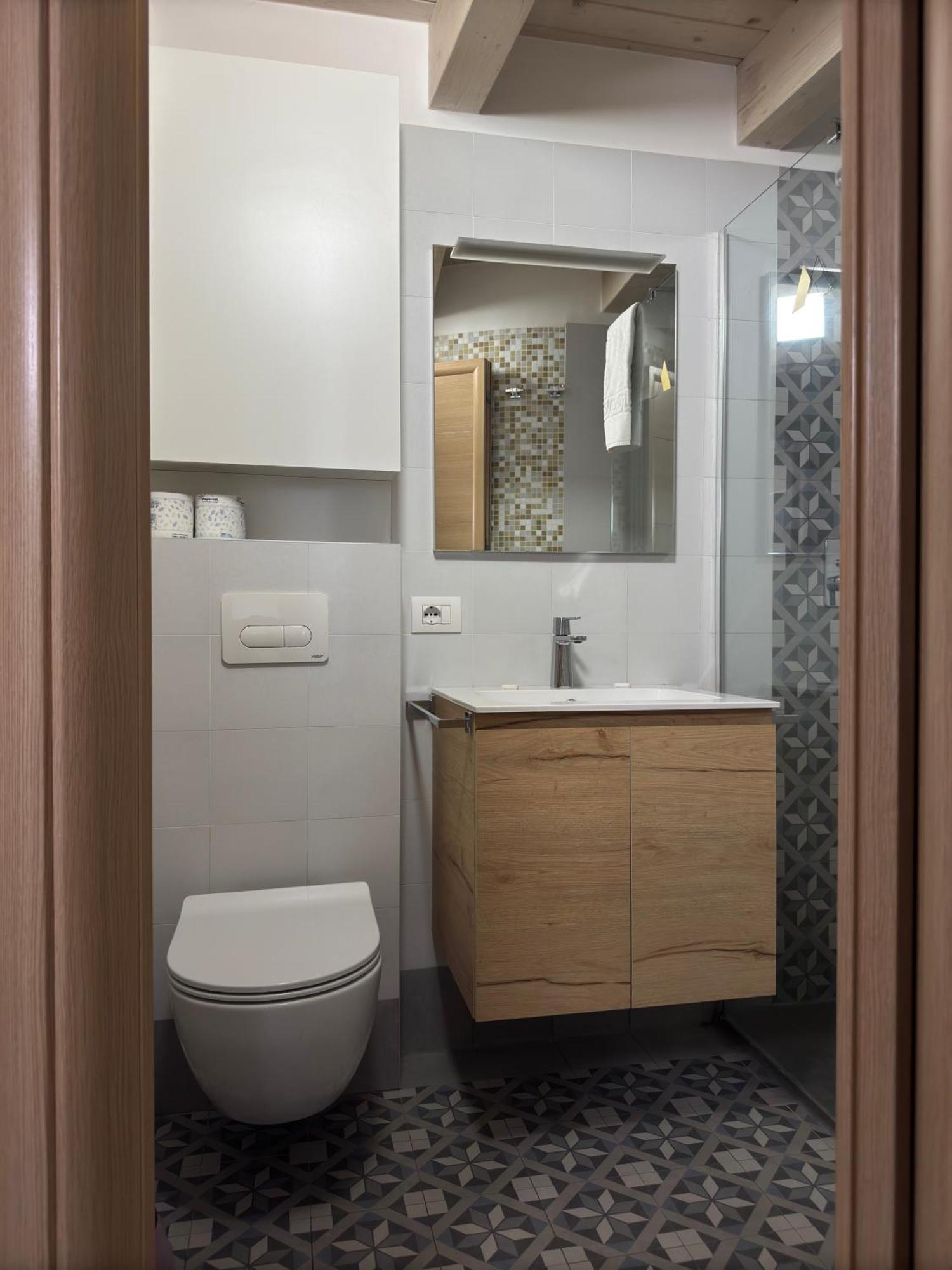 More Apartments Il Ferrarese Барі Екстер'єр фото